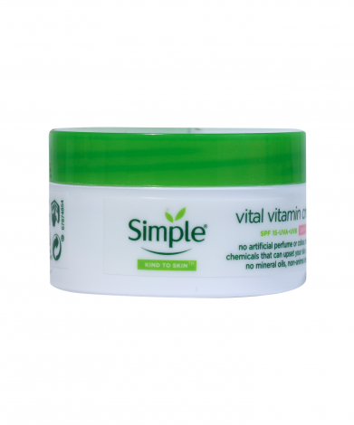 Simple Kind to Skin Vital Vitamin Day Cream 50ml